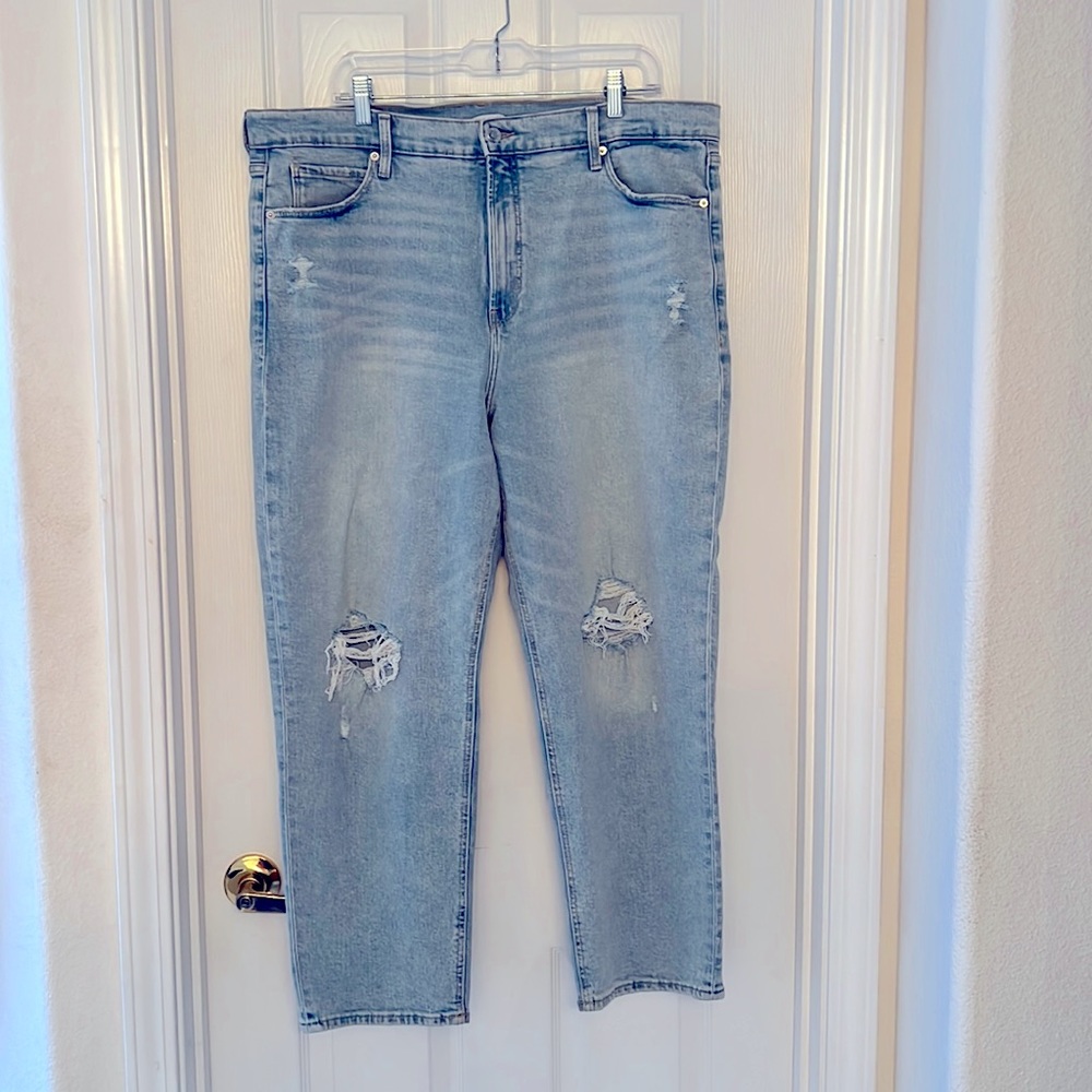 Old Navy High Waisted Loose Ripped White Washed Denim Jeans